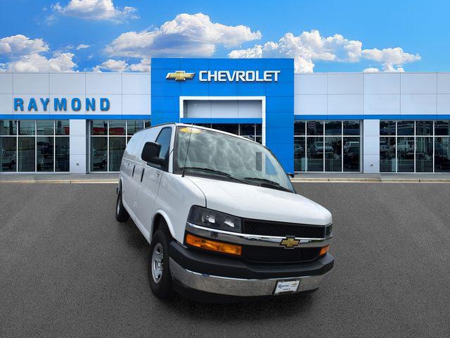 2025 Chevrolet Express Cargo Van RWD 2500 Regular Wheelbase WT