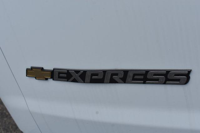2025 Chevrolet Express Cargo Van RWD 2500 Regular Wheelbase WT