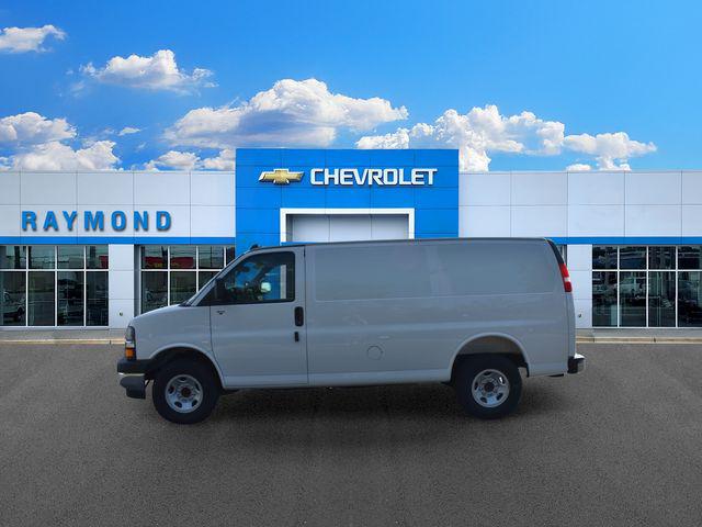 2025 Chevrolet Express Cargo Van RWD 2500 Regular Wheelbase WT