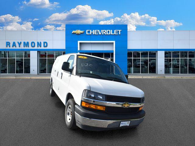 2025 Chevrolet Express Cargo Van RWD 2500 Regular Wheelbase WT
