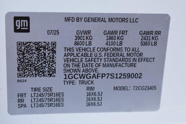 2025 Chevrolet Express Cargo Van RWD 2500 Regular Wheelbase WT