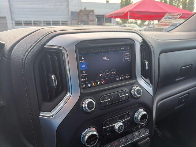 2022 GMC Sierra 1500 Limited 4WD Crew Cab Short Box SLT