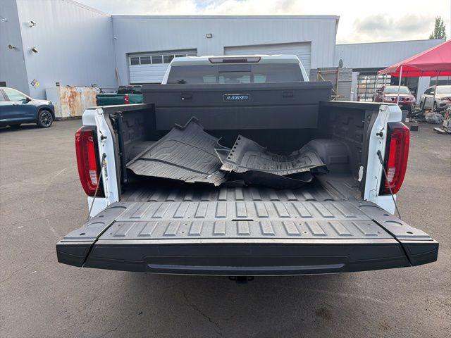 2022 GMC Sierra 1500 Limited 4WD Crew Cab Short Box SLT