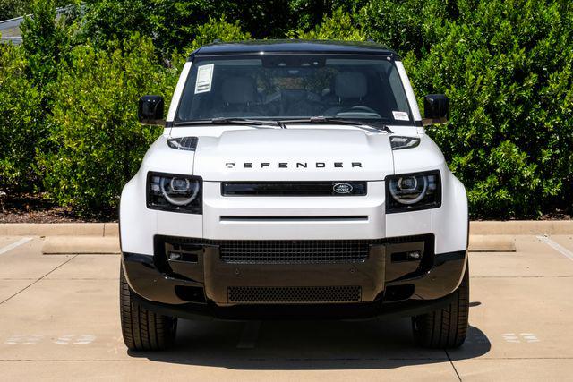 2026 Land Rover Defender P500 V8