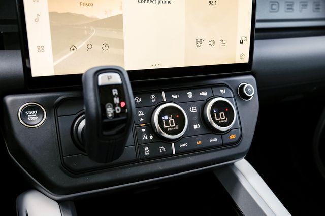 2026 Land Rover Defender P500 V8
