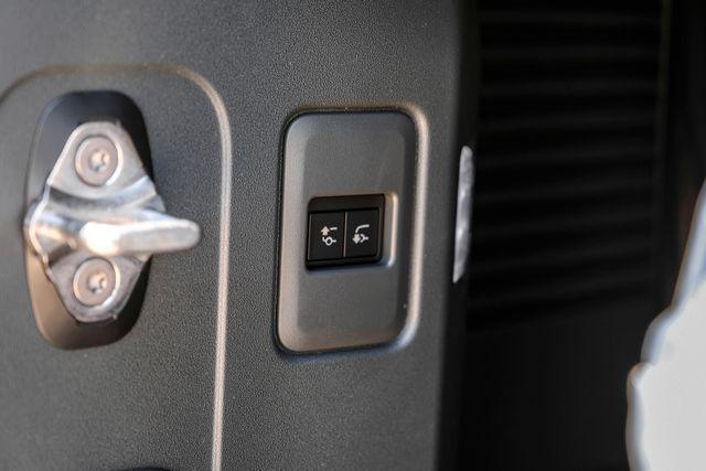 2026 Land Rover Defender P500 V8