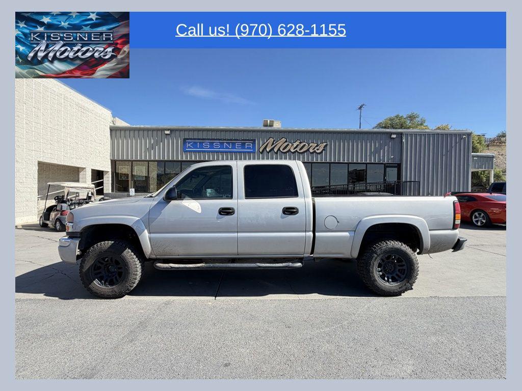 2004 GMC Sierra SLE 4WD Crew Cab SWB's photo
