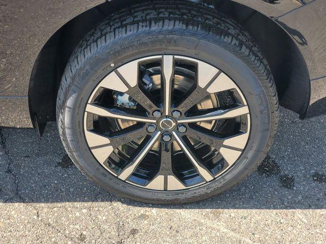 2026 Volvo XC60 Plug-In Hybrid Plus, T8 AWD Electric/Gasoline, Dark