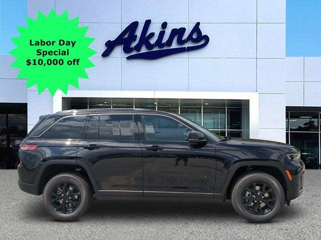 2026 Jeep Grand Cherokee GRAND CHEROKEE LAREDO ALTITUDE 4X2