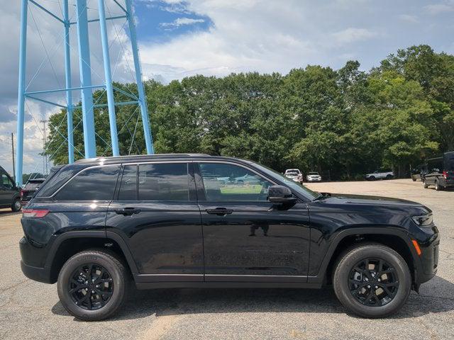 2026 Jeep Grand Cherokee GRAND CHEROKEE LAREDO ALTITUDE 4X2
