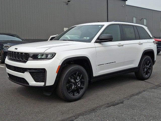 2026 Jeep Grand Cherokee GRAND CHEROKEE LAREDO ALTITUDE 4X4 2026 Jeep Grand Cherokee GRAND CHEROKEE LAREDO ALTITUDE 4X4