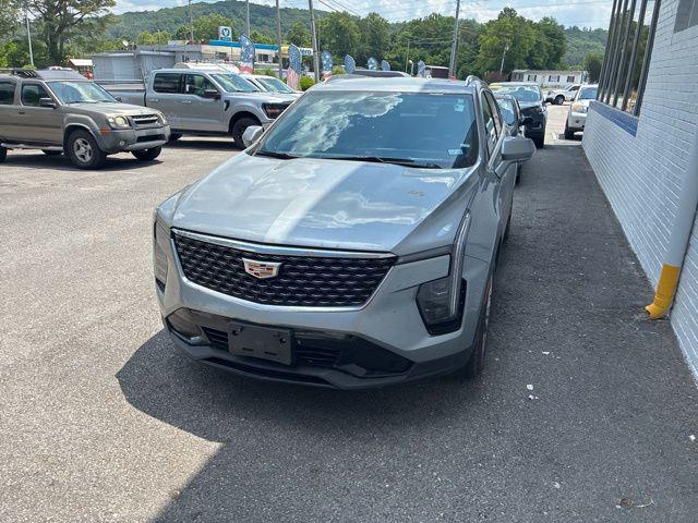 2024 Cadillac XT4 FWD Premium Luxury