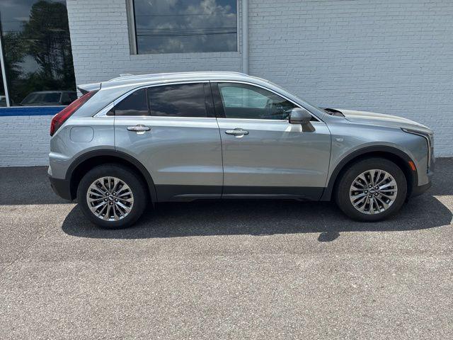 2024 Cadillac XT4 FWD Premium Luxury
