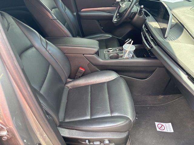 2024 Cadillac XT4 FWD Premium Luxury