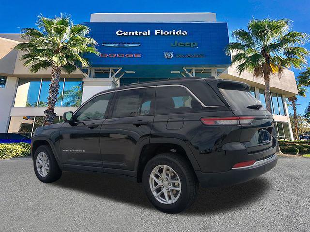 2026 Jeep Grand Cherokee Laredo 4x2