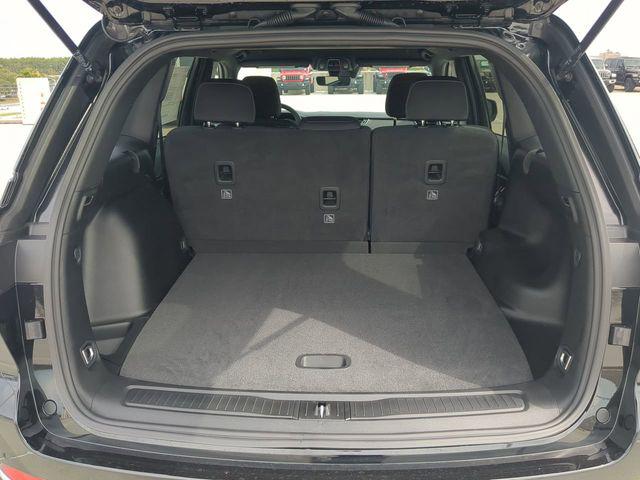 2026 Jeep Grand Cherokee Laredo 4x2