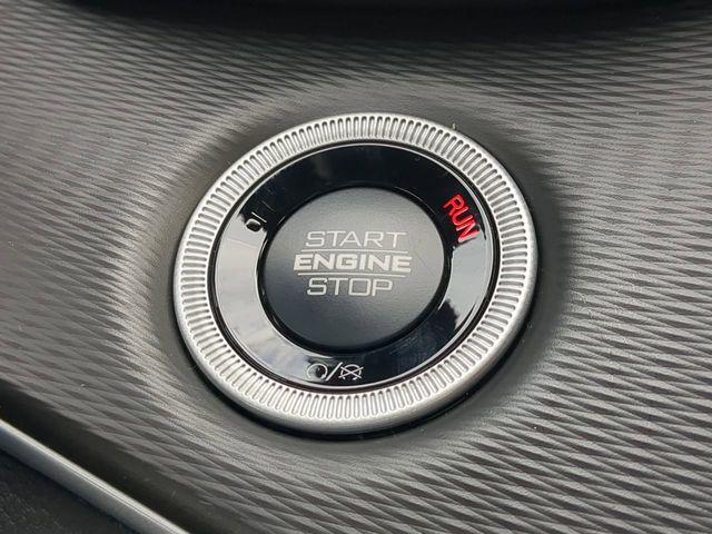2026 Jeep Grand Cherokee Laredo 4x2