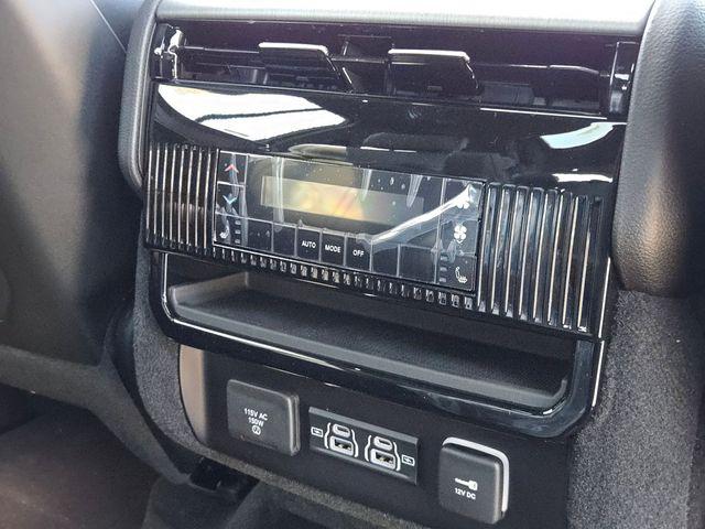 2026 Jeep Grand Wagoneer Limited Altitude 4x4