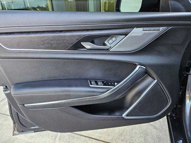 2024 Jaguar XF R-Dynamic SE P250 AWD Automatic
