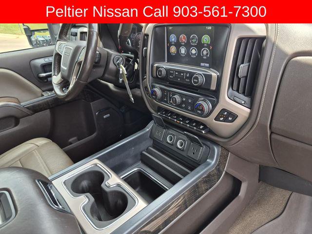2016 GMC Sierra 2500HD Denali