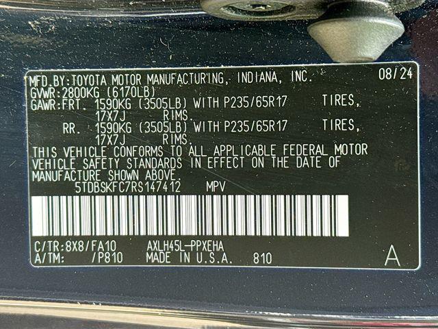 2024 Toyota Sienna LE