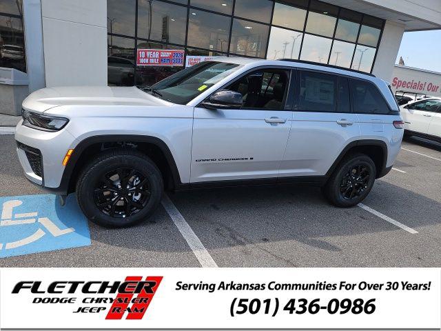2026 Jeep Grand Cherokee GRAND CHEROKEE LAREDO ALTITUDE 4X4