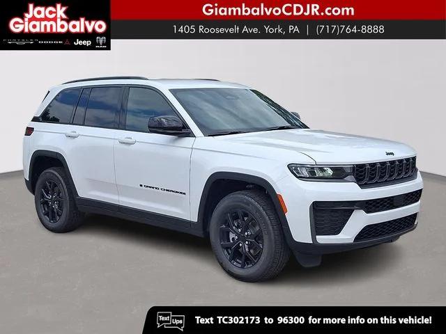 2026 Jeep Grand Cherokee Altitude 4x4 for sale in York, PA