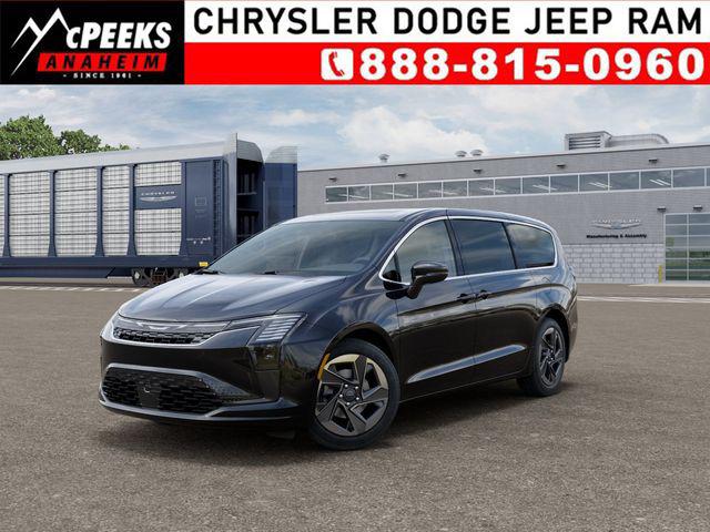 2027 Chrysler Pacifica Limited for sale in Anaheim, CA