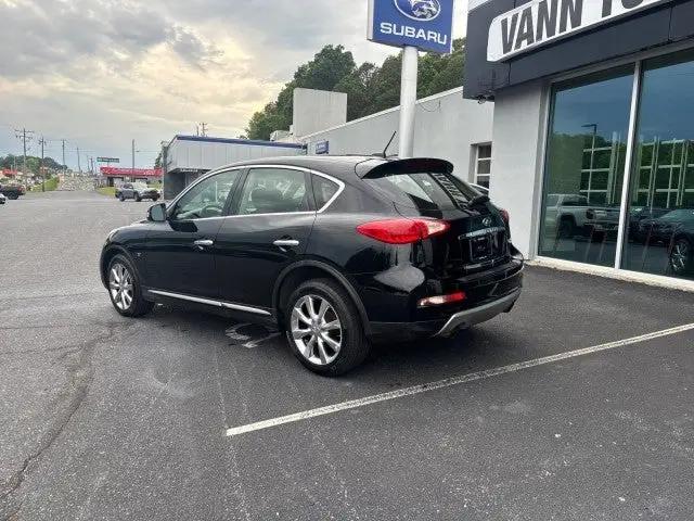 2017 INFINITI QX50 Standard