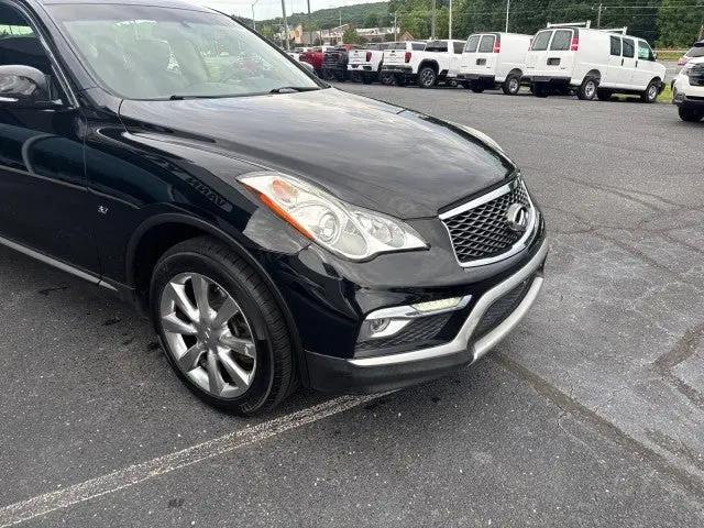 2017 INFINITI QX50 Standard