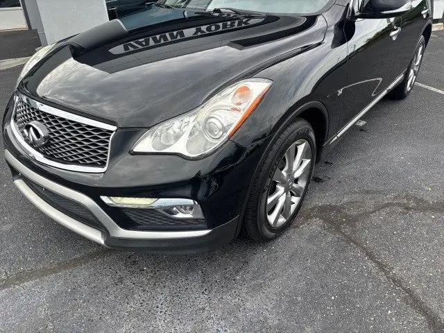 2017 INFINITI QX50 Standard