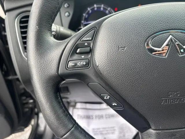 2017 INFINITI QX50 Standard