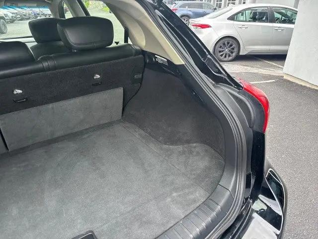 2017 INFINITI QX50 Standard
