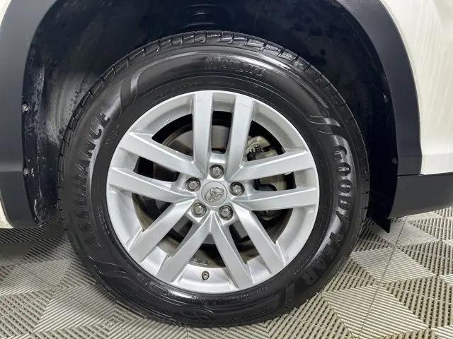 2014 Toyota Highlander LE