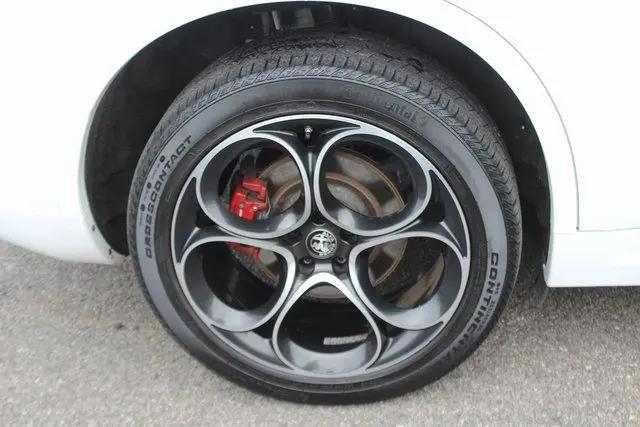2023 Alfa Romeo Stelvio Veloce AWD
