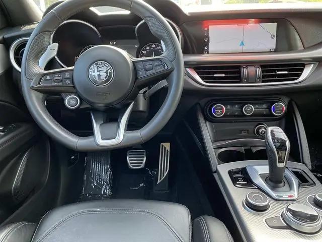 2023 Alfa Romeo Stelvio Veloce AWD