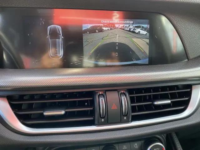 2023 Alfa Romeo Stelvio Veloce AWD