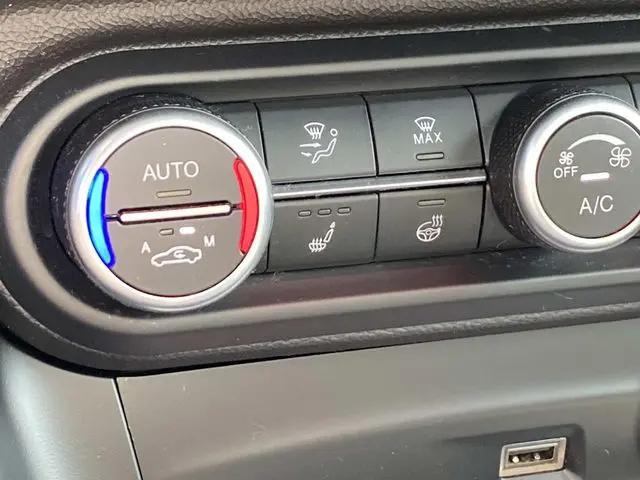 2023 Alfa Romeo Stelvio Veloce AWD
