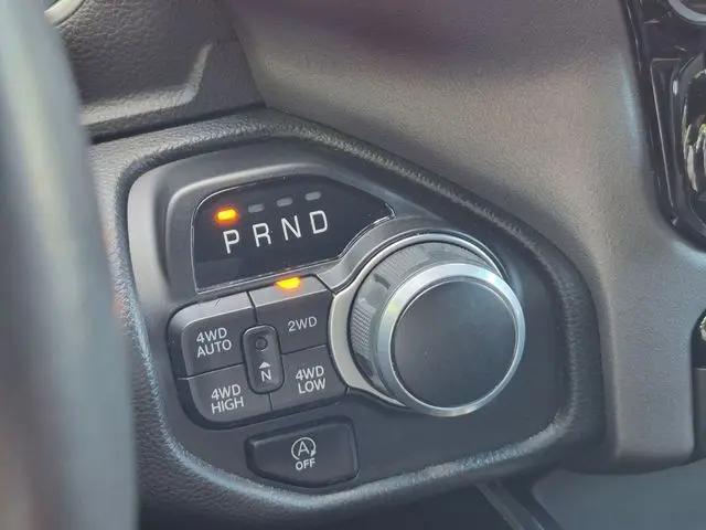 2023 Ram 1500 Big Horn Crew Cab 4x4 5'7" Box