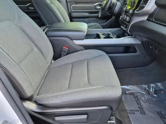 2023 Ram 1500 Big Horn Crew Cab 4x4 5'7" Box