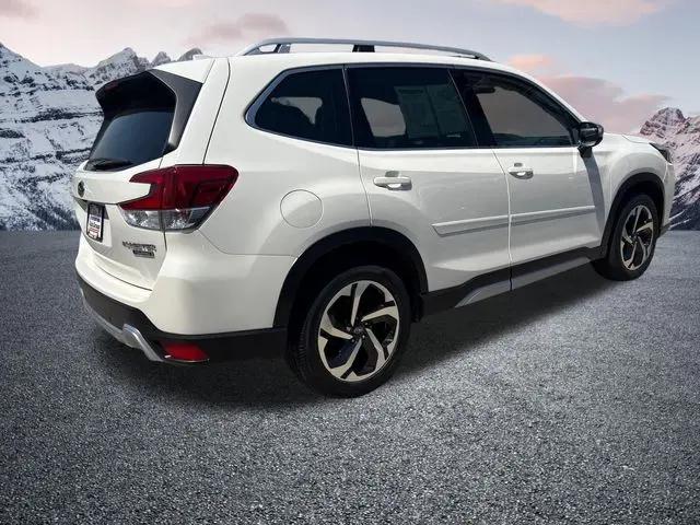 2023 Subaru Forester Touring