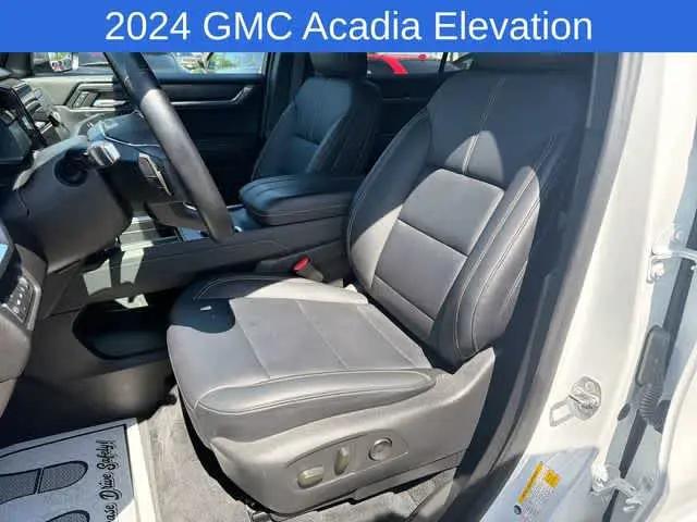 2024 GMC Acadia AWD Elevation