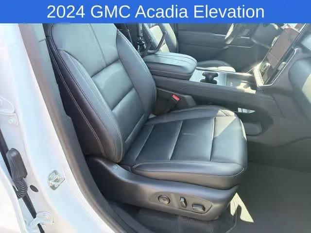 2024 GMC Acadia AWD Elevation
