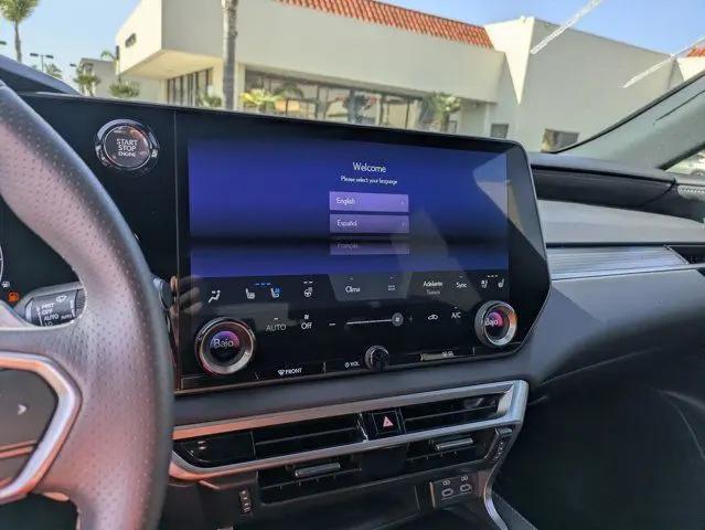 2023 Lexus RX 350 F SPORT Handling