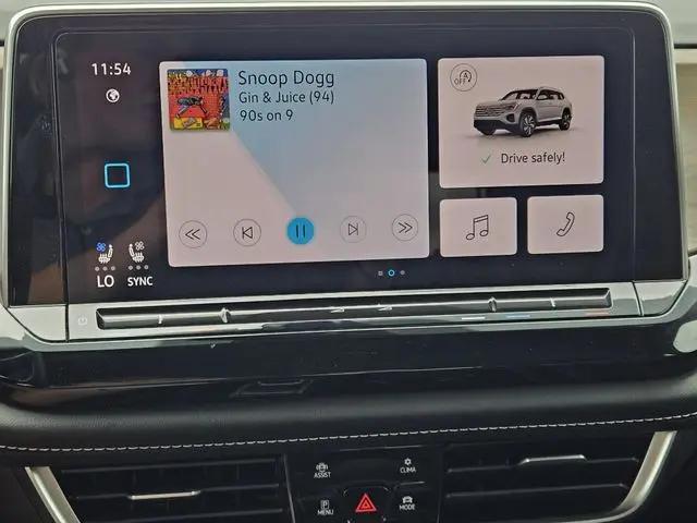 2024 Volkswagen Atlas 2.0T SE w/Technology