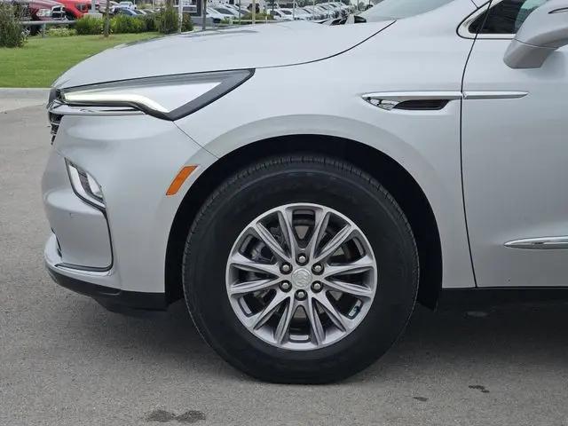 2022 Buick Enclave FWD Essence