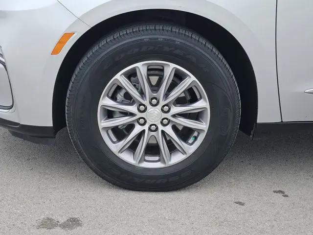2022 Buick Enclave FWD Essence