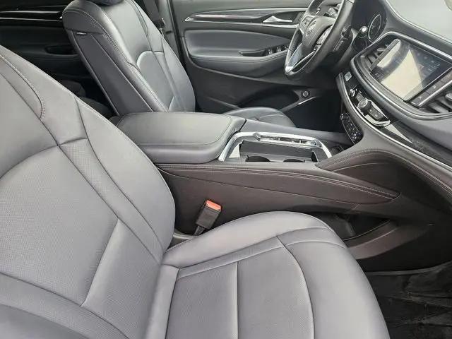 2022 Buick Enclave FWD Essence