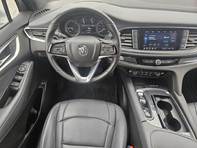 2022 Buick Enclave FWD Essence