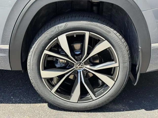 2026 Volkswagen Atlas SEL Premium R-Line